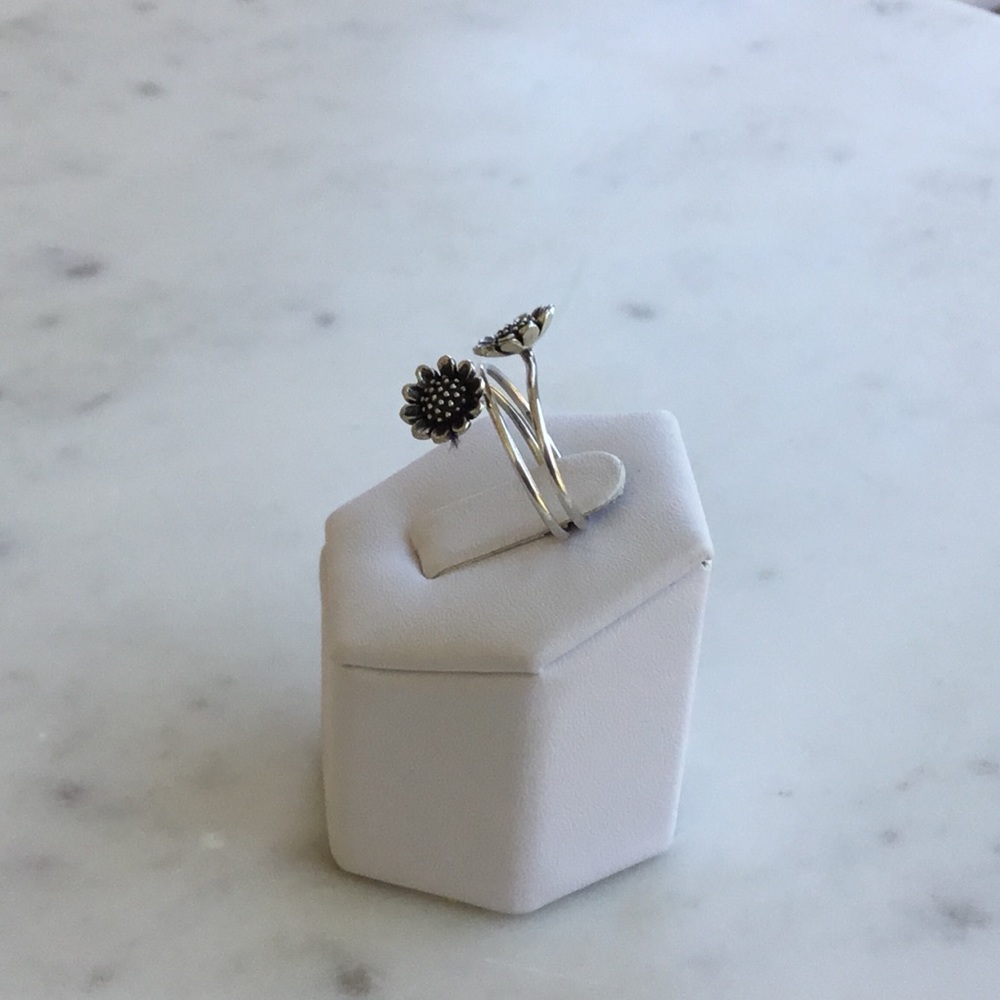 Clearance $22, Sterling Silver Adjustable Double Sunflower Ring - Picture 10 of 16